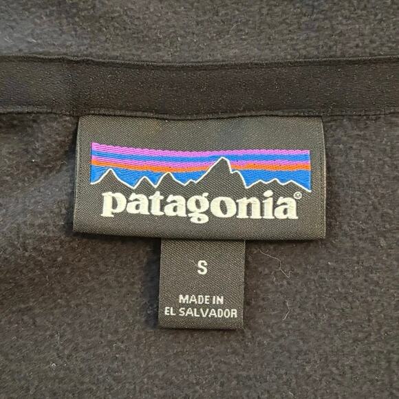 Patagonia Women’s Size S Micro D 1/4 Zip Fleece Pullover Black FLAW - Picture 4 of 6